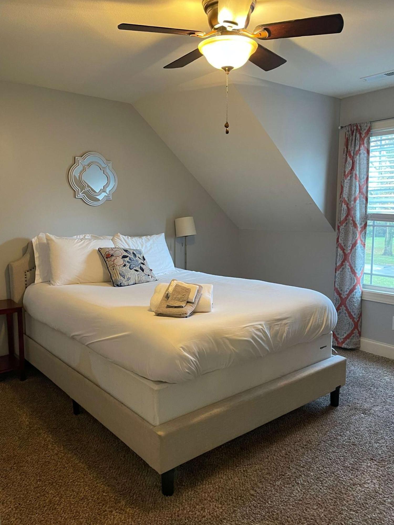 The Campbell Carriage House Lejlighed Clarksville Eksteriør billede